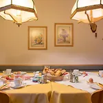 Tripolt Apartman *